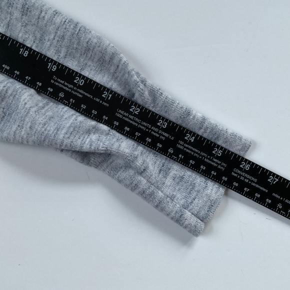 J. Crew Women’s Space-Dyed Deep V-Neck Henley Sweater Sz M Heater Gray Preppy - Picture 7 of 9